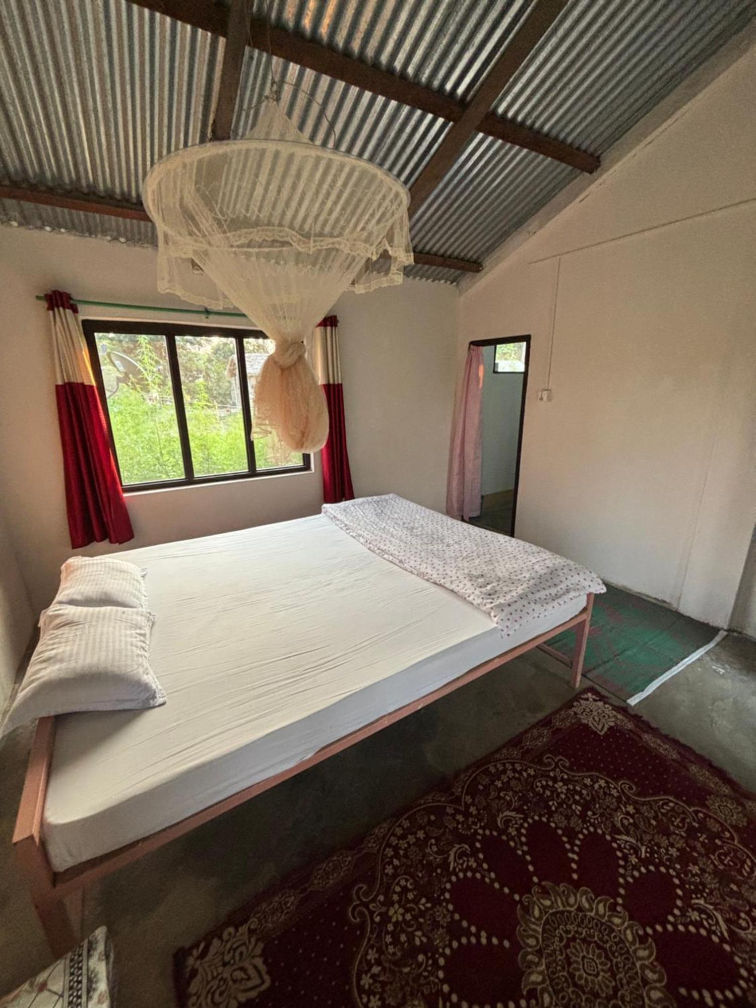 Nanu'S Bardiya Homestay Eksteriør bilde