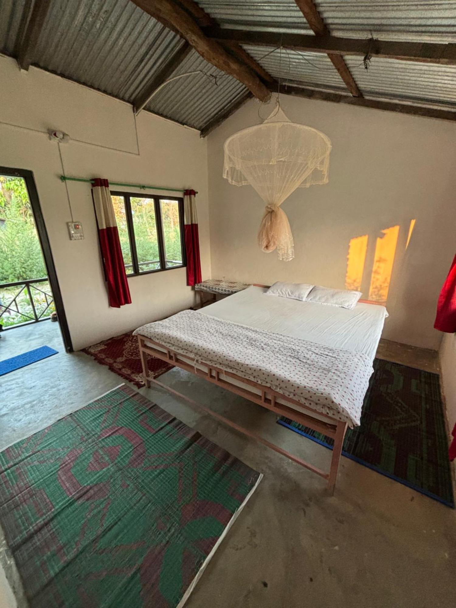 Nanu'S Bardiya Homestay Eksteriør bilde
